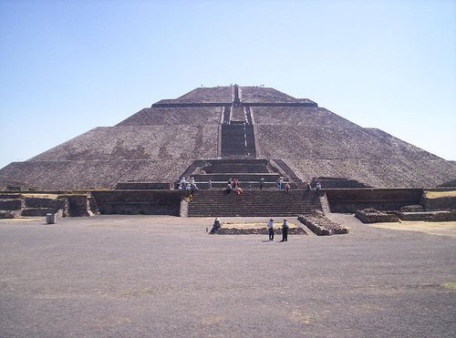 10teotihuacan.jpg